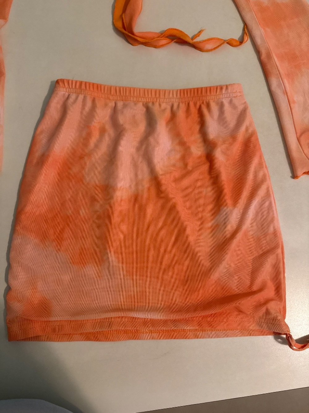 Bright orange 2 piece set - Picture 2 of 3